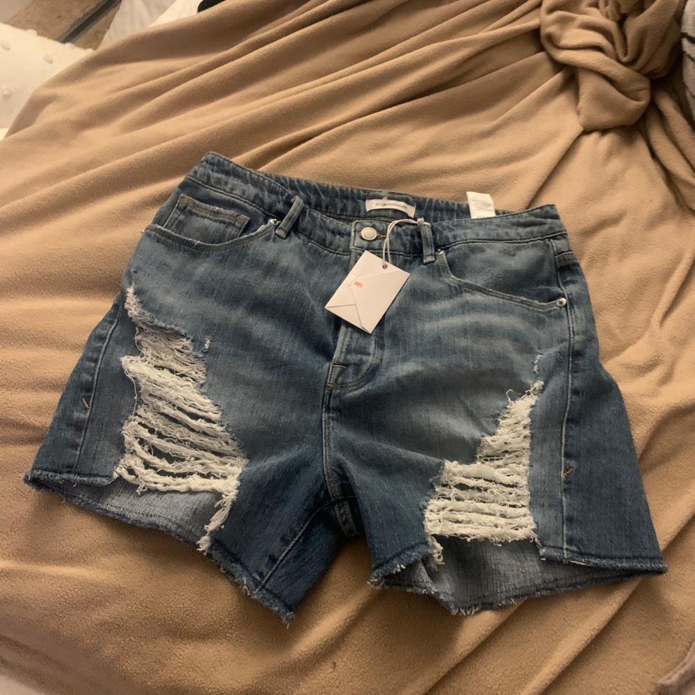 Good American shorts